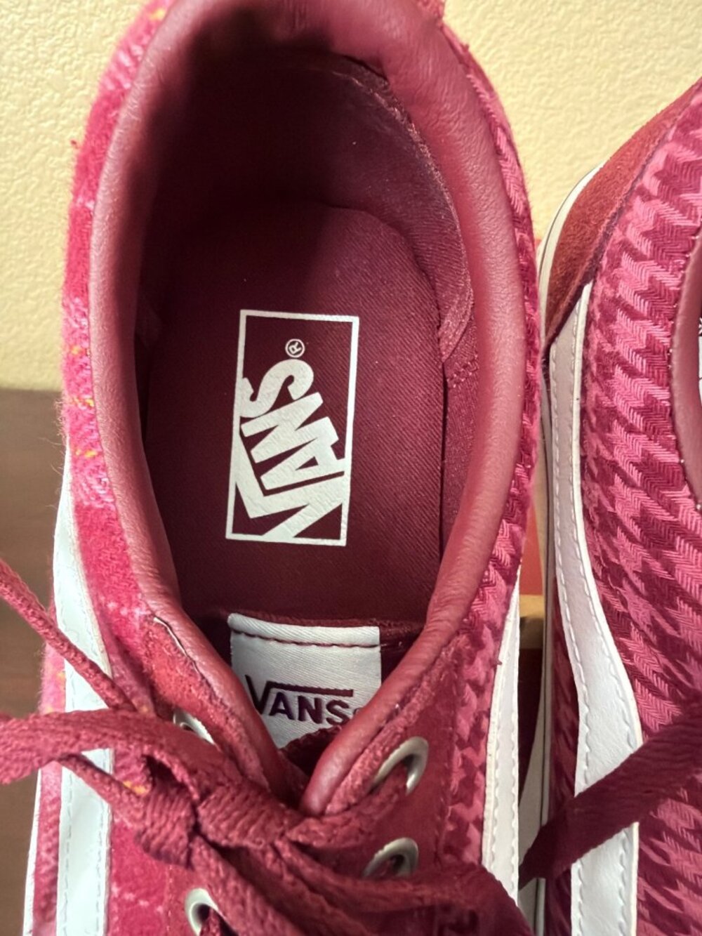 Vans Old Skool Ward Platform Plaid Sneakers Burgundy Size 8 Pre-owned w/Box - Picture 4 of 10
